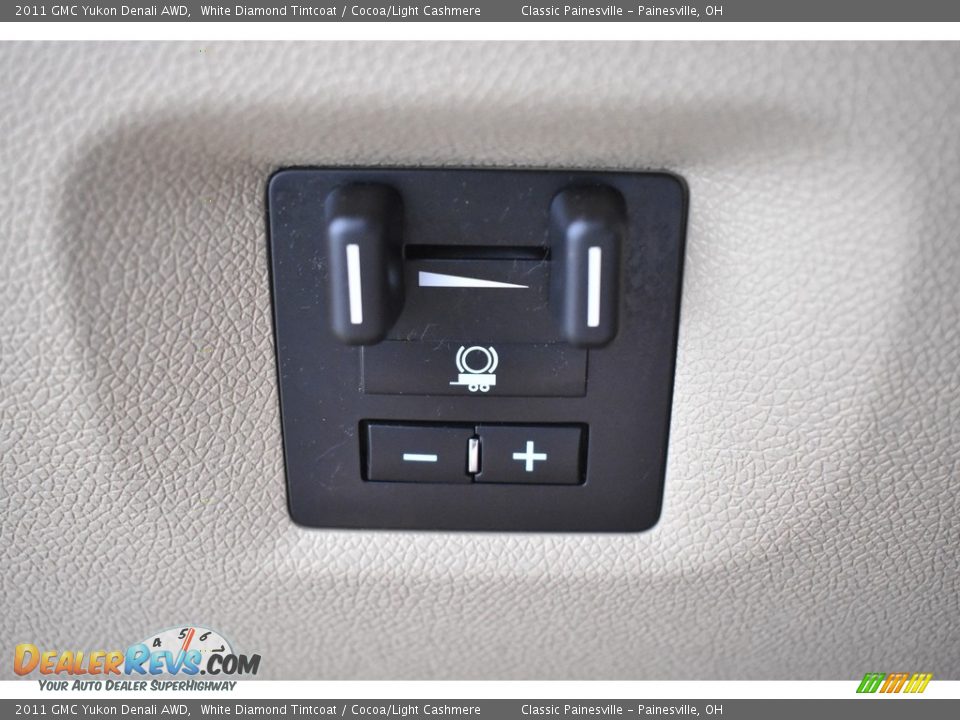 2011 GMC Yukon Denali AWD White Diamond Tintcoat / Cocoa/Light Cashmere Photo #14
