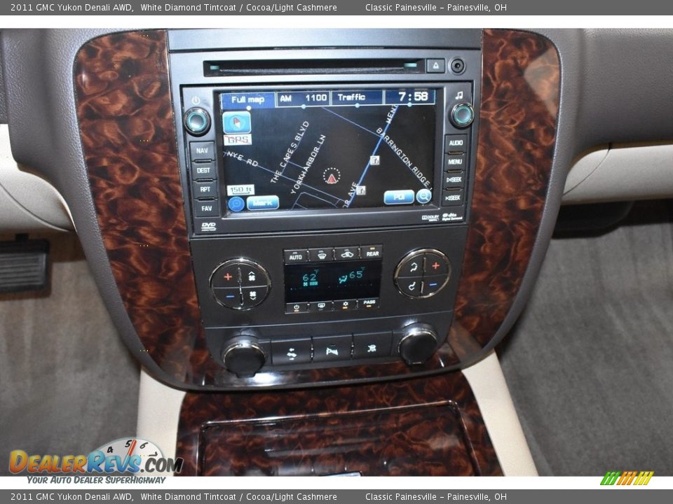 2011 GMC Yukon Denali AWD White Diamond Tintcoat / Cocoa/Light Cashmere Photo #16
