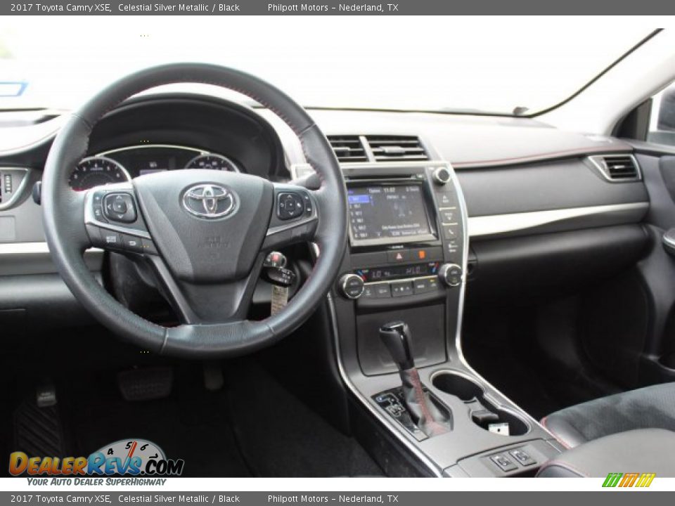 2017 Toyota Camry XSE Celestial Silver Metallic / Black Photo #24