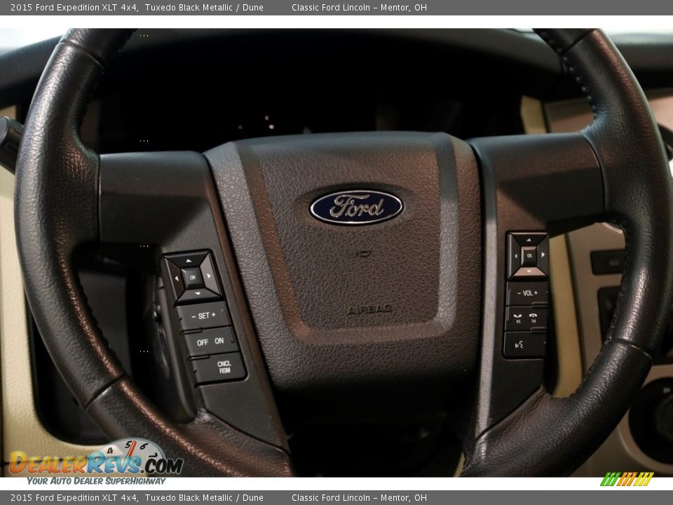 2015 Ford Expedition XLT 4x4 Tuxedo Black Metallic / Dune Photo #7