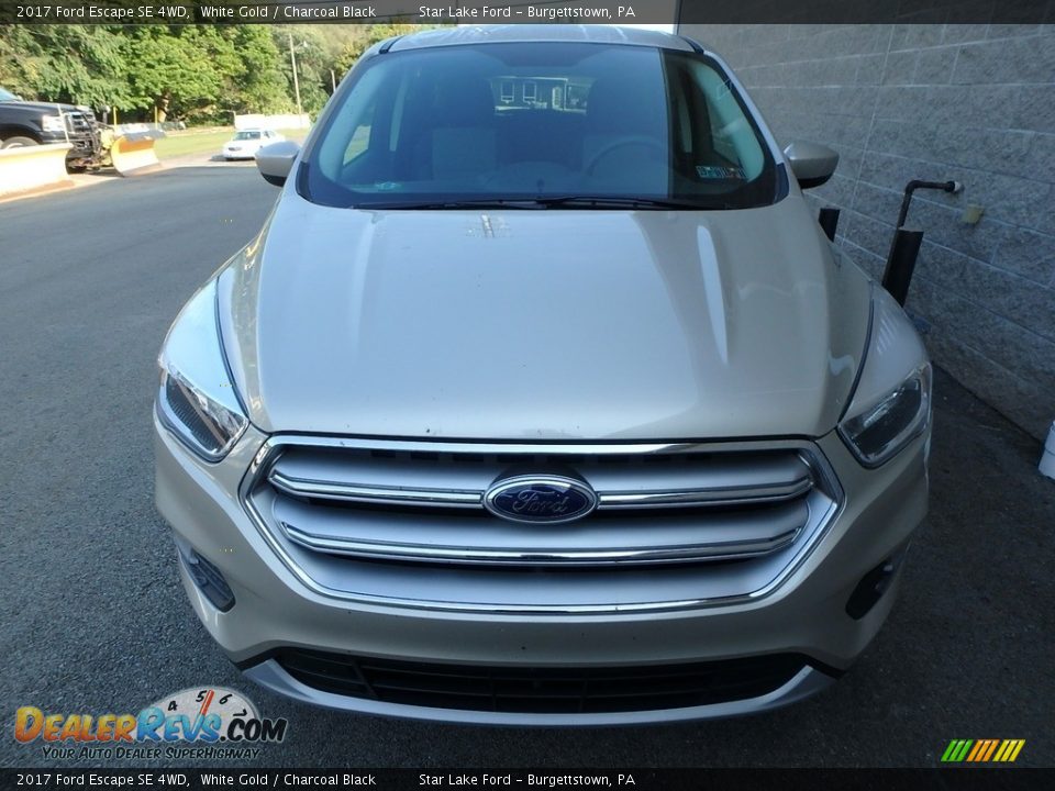 2017 Ford Escape SE 4WD White Gold / Charcoal Black Photo #2