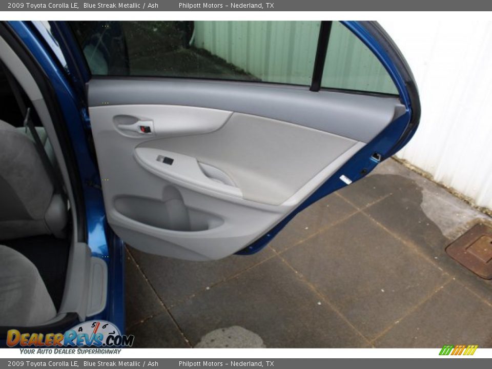 2009 Toyota Corolla LE Blue Streak Metallic / Ash Photo #21