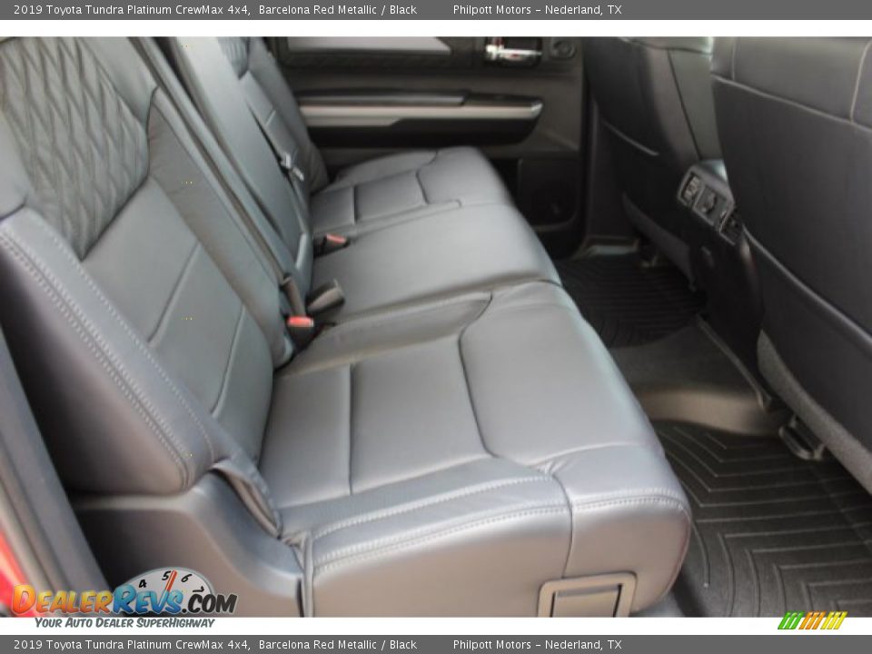2019 Toyota Tundra Platinum CrewMax 4x4 Barcelona Red Metallic / Black Photo #26