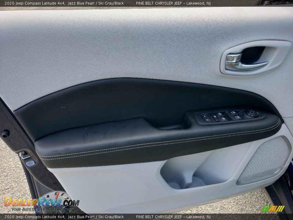 2020 Jeep Compass Latitude 4x4 Jazz Blue Pearl / Ski Gray/Black Photo #8