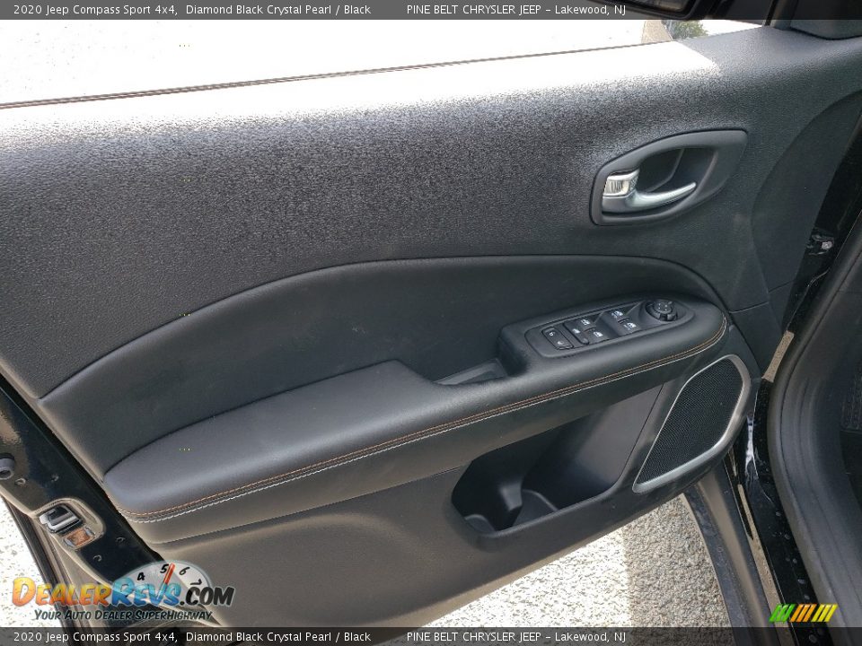 2020 Jeep Compass Sport 4x4 Diamond Black Crystal Pearl / Black Photo #7