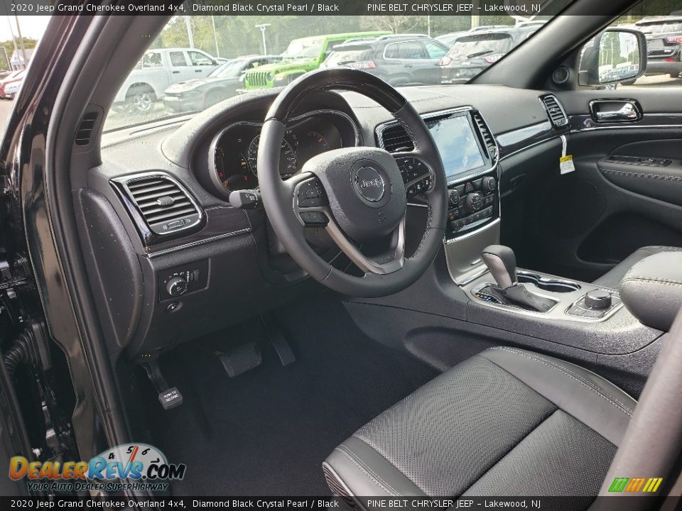2020 Jeep Grand Cherokee Overland 4x4 Diamond Black Crystal Pearl / Black Photo #7