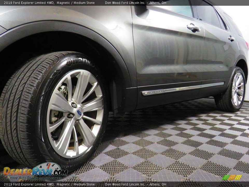 2019 Ford Explorer Limited 4WD Magnetic / Medium Stone Photo #8