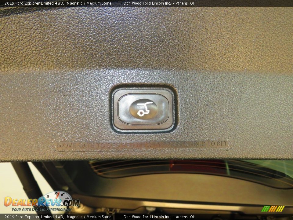 2019 Ford Explorer Limited 4WD Magnetic / Medium Stone Photo #15