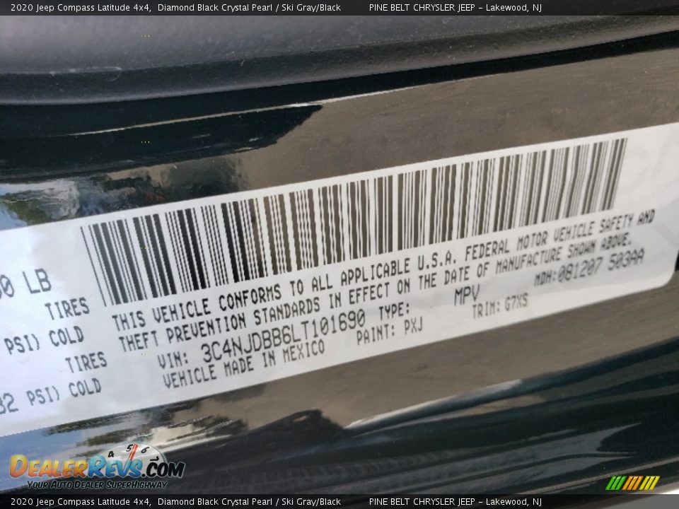 2020 Jeep Compass Latitude 4x4 Diamond Black Crystal Pearl / Ski Gray/Black Photo #9