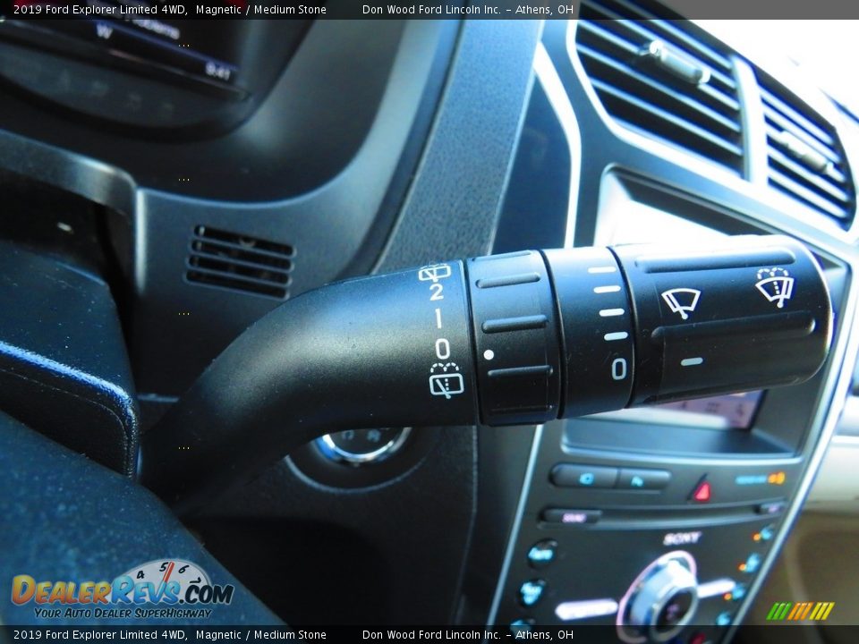 2019 Ford Explorer Limited 4WD Magnetic / Medium Stone Photo #32