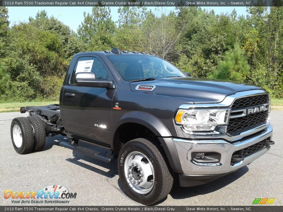 2019 Ram 5500 Tradesman Regular Cab 4x4 Chassis Granite Crystal Metallic / Black/Diesel Gray Photo #4