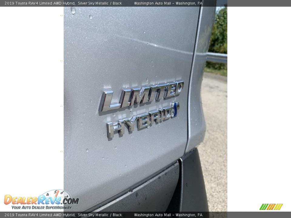 2019 Toyota RAV4 Limited AWD Hybrid Silver Sky Metallic / Black Photo #8