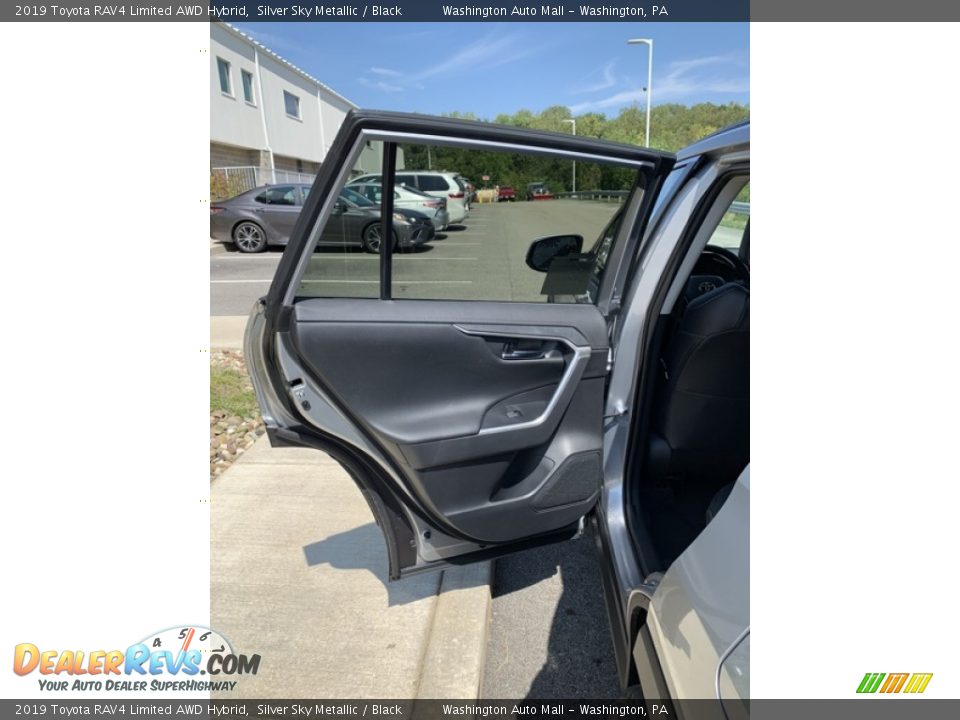 2019 Toyota RAV4 Limited AWD Hybrid Silver Sky Metallic / Black Photo #16