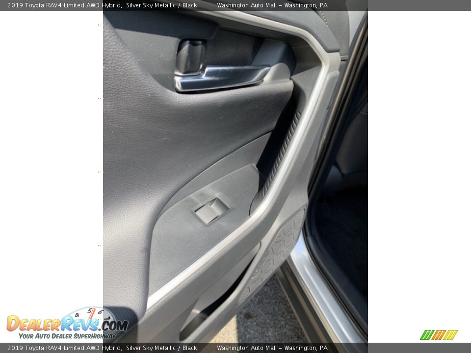 2019 Toyota RAV4 Limited AWD Hybrid Silver Sky Metallic / Black Photo #17