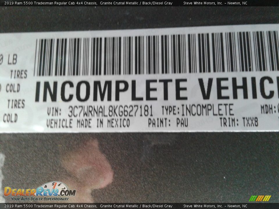 2019 Ram 5500 Tradesman Regular Cab 4x4 Chassis Granite Crystal Metallic / Black/Diesel Gray Photo #27