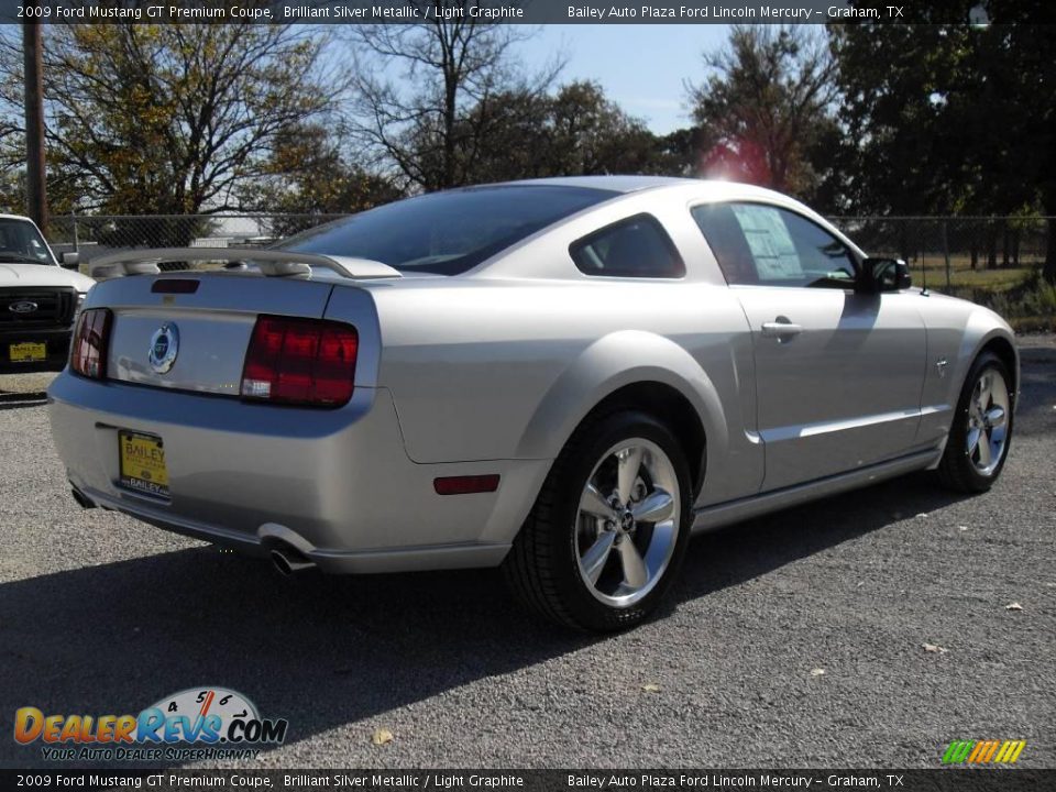 2009 Ford Mustang GT Premium Coupe Brilliant Silver Metallic / Light Graphite Photo #5