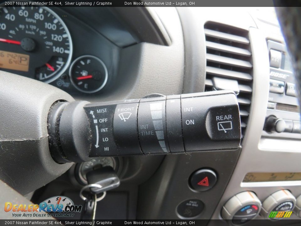 2007 Nissan Pathfinder SE 4x4 Silver Lightning / Graphite Photo #23
