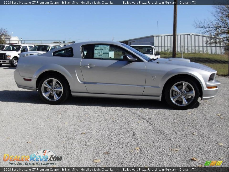 2009 Ford Mustang GT Premium Coupe Brilliant Silver Metallic / Light Graphite Photo #6