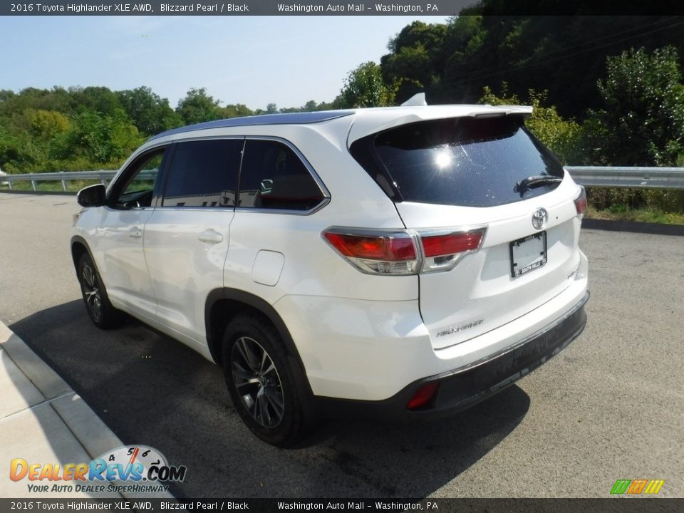 2016 Toyota Highlander XLE AWD Blizzard Pearl / Black Photo #8