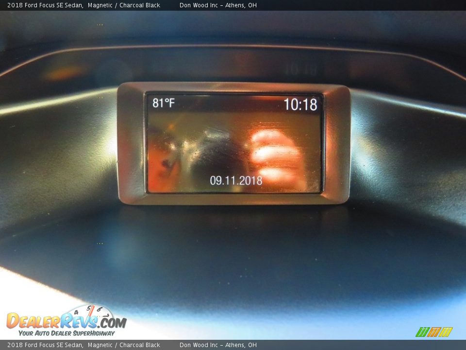2018 Ford Focus SE Sedan Magnetic / Charcoal Black Photo #36