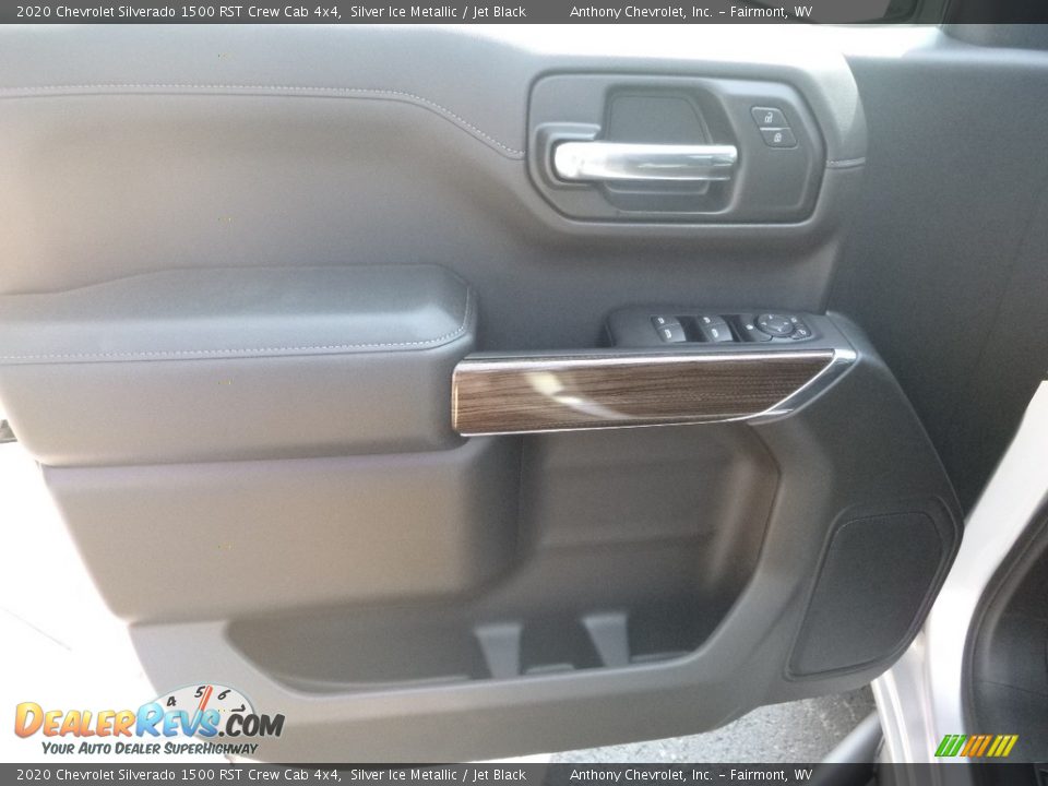 2020 Chevrolet Silverado 1500 RST Crew Cab 4x4 Silver Ice Metallic / Jet Black Photo #13