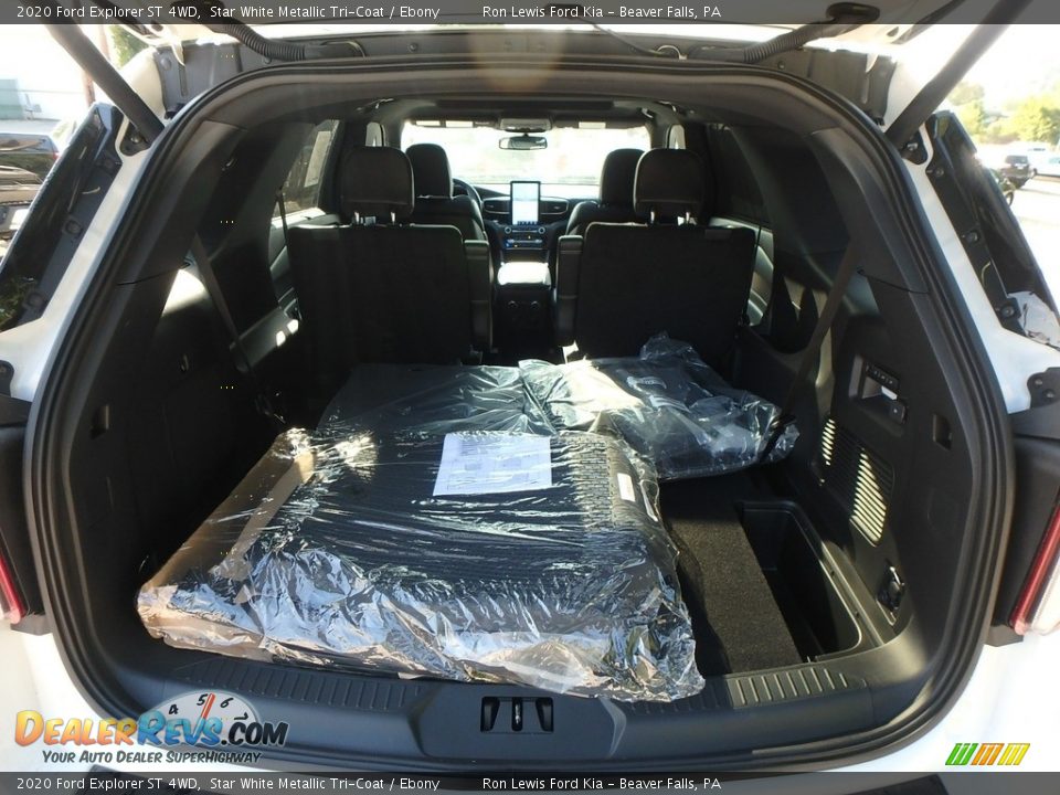 2020 Ford Explorer ST 4WD Trunk Photo #4