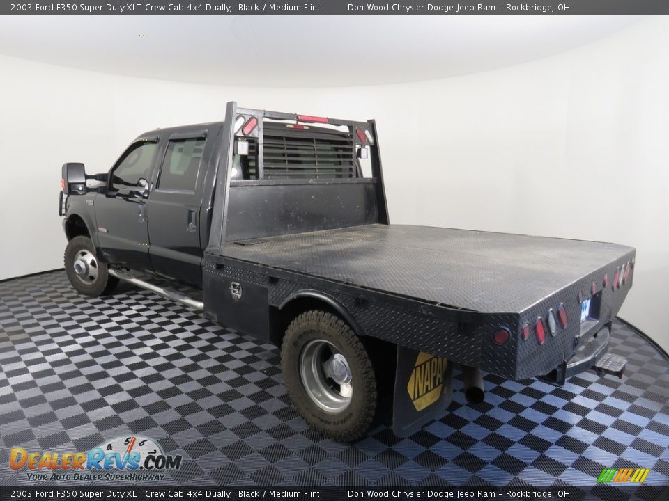 2003 Ford F350 Super Duty XLT Crew Cab 4x4 Dually Black / Medium Flint Photo #11