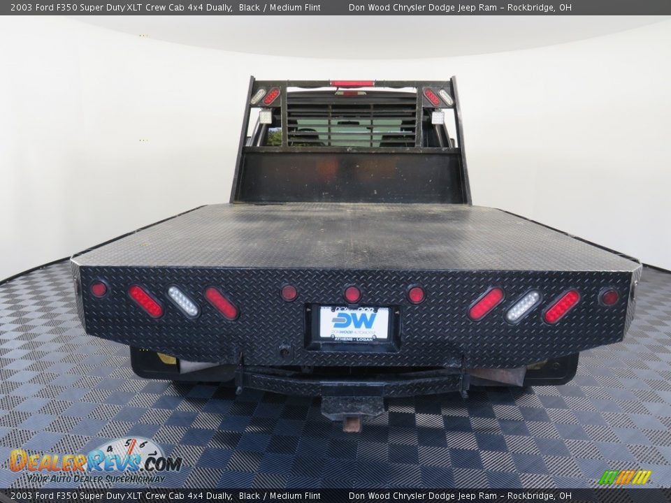 2003 Ford F350 Super Duty XLT Crew Cab 4x4 Dually Black / Medium Flint Photo #12