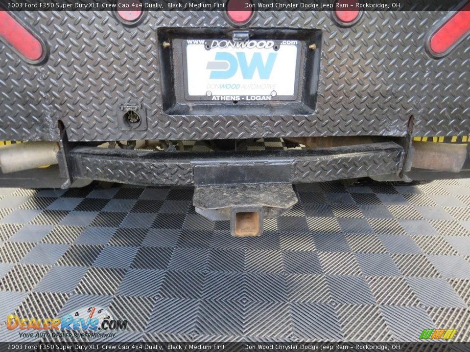 2003 Ford F350 Super Duty XLT Crew Cab 4x4 Dually Black / Medium Flint Photo #13