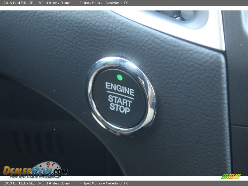 2019 Ford Edge SEL Oxford White / Ebony Photo #18