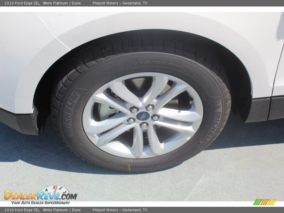 2019 Ford Edge SEL White Platinum / Dune Photo #5