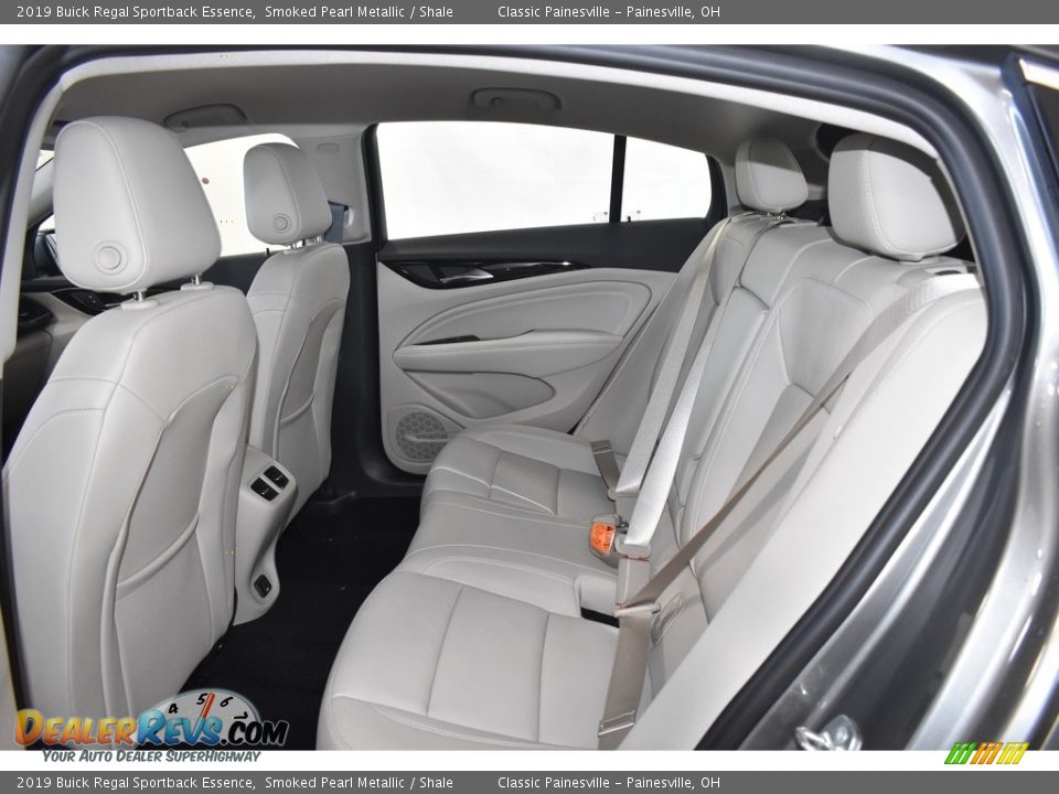2019 Buick Regal Sportback Essence Smoked Pearl Metallic / Shale Photo #7