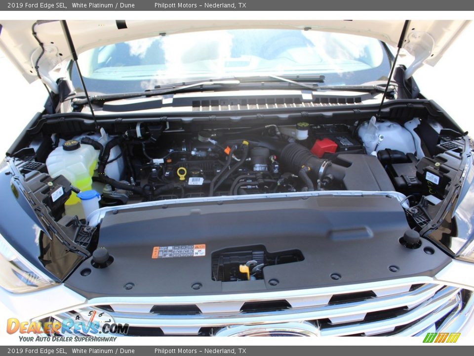 2019 Ford Edge SEL White Platinum / Dune Photo #24