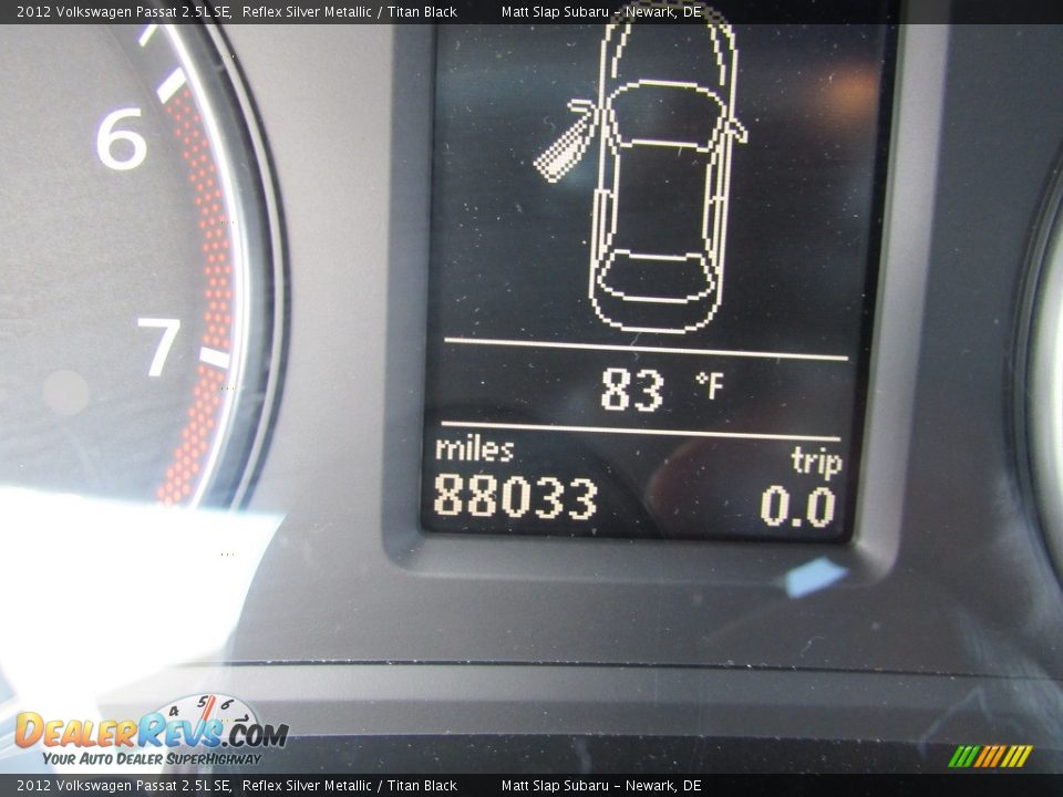 2012 Volkswagen Passat 2.5L SE Reflex Silver Metallic / Titan Black Photo #29
