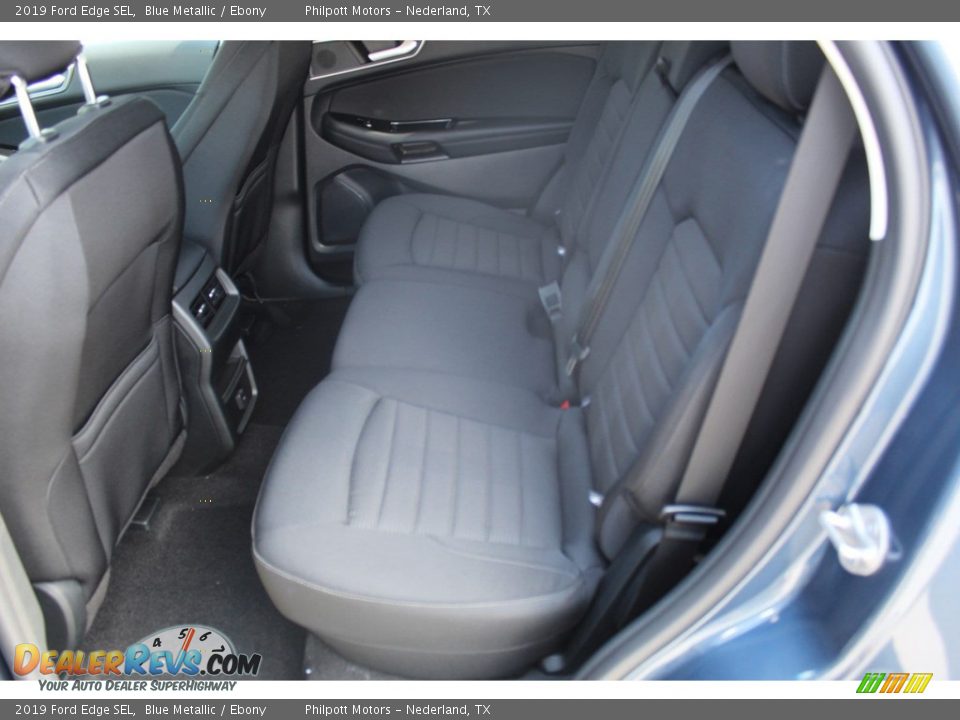 Rear Seat of 2019 Ford Edge SEL Photo #21