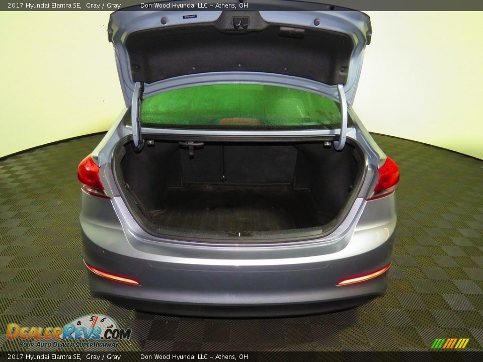 2017 Hyundai Elantra SE Gray / Gray Photo #12