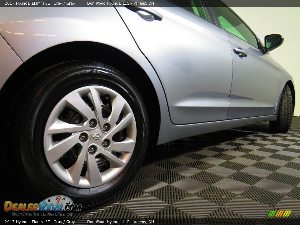 2017 Hyundai Elantra SE Gray / Gray Photo #15