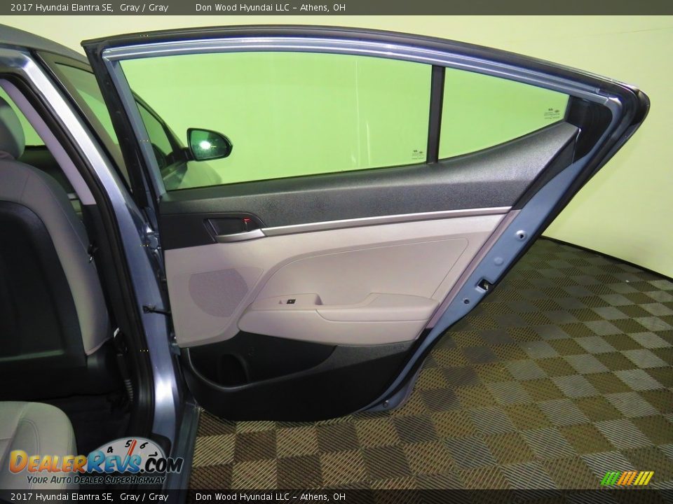 2017 Hyundai Elantra SE Gray / Gray Photo #22