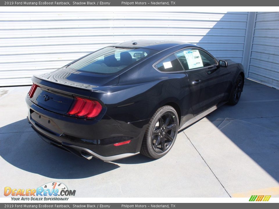 2019 Ford Mustang EcoBoost Fastback Shadow Black / Ebony Photo #8