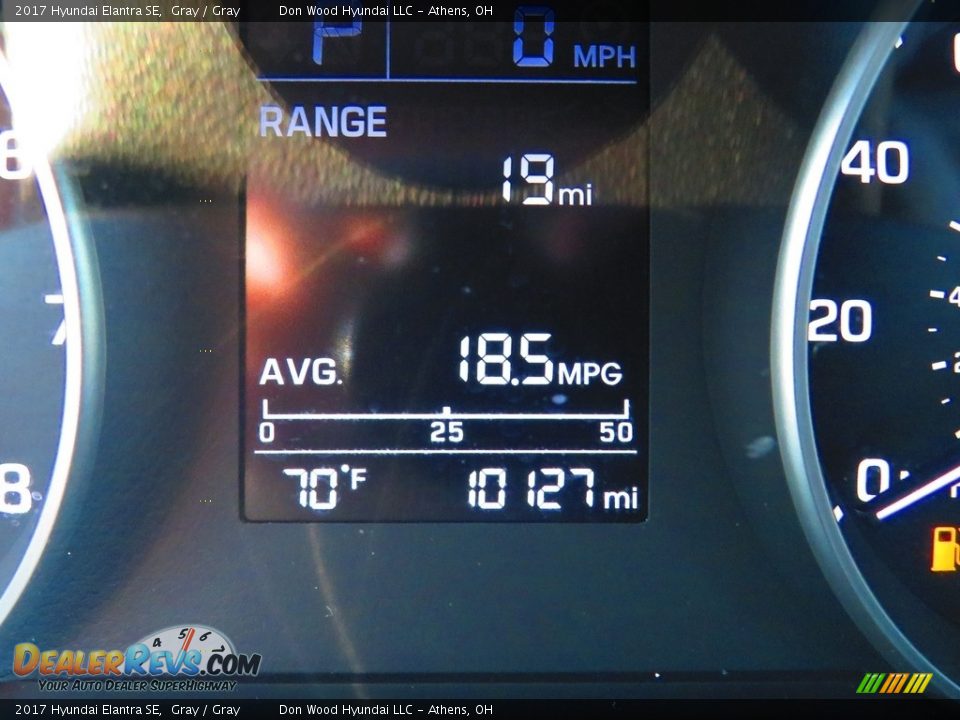 2017 Hyundai Elantra SE Gray / Gray Photo #28