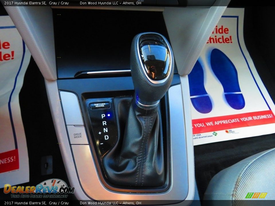 2017 Hyundai Elantra SE Gray / Gray Photo #35