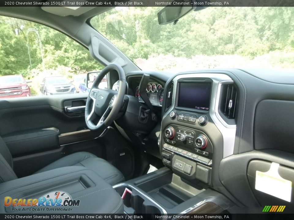 2020 Chevrolet Silverado 1500 LT Trail Boss Crew Cab 4x4 Black / Jet Black Photo #11
