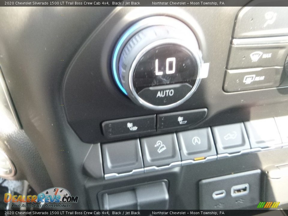2020 Chevrolet Silverado 1500 LT Trail Boss Crew Cab 4x4 Black / Jet Black Photo #20