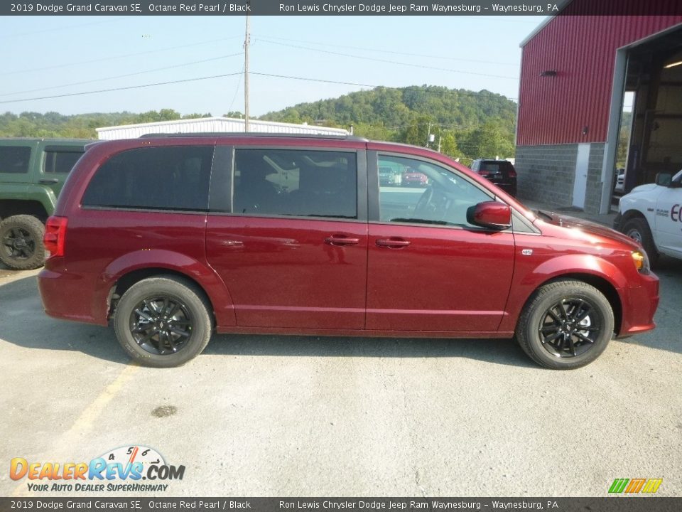 2019 Dodge Grand Caravan SE Octane Red Pearl / Black Photo #6