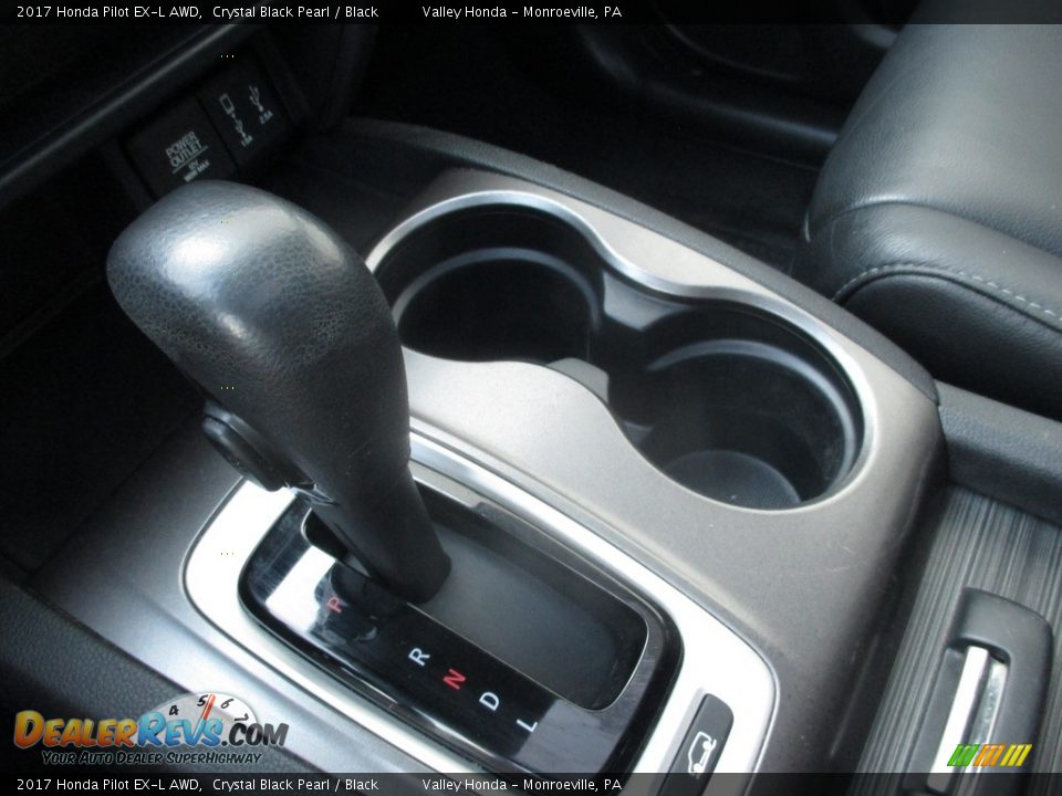 2017 Honda Pilot EX-L AWD Crystal Black Pearl / Black Photo #15