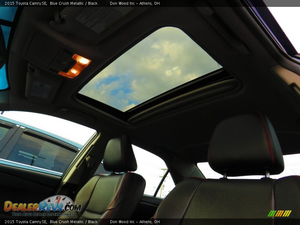 2015 Toyota Camry SE Blue Crush Metallic / Black Photo #2