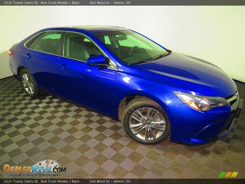 2015 Toyota Camry SE Blue Crush Metallic / Black Photo #3