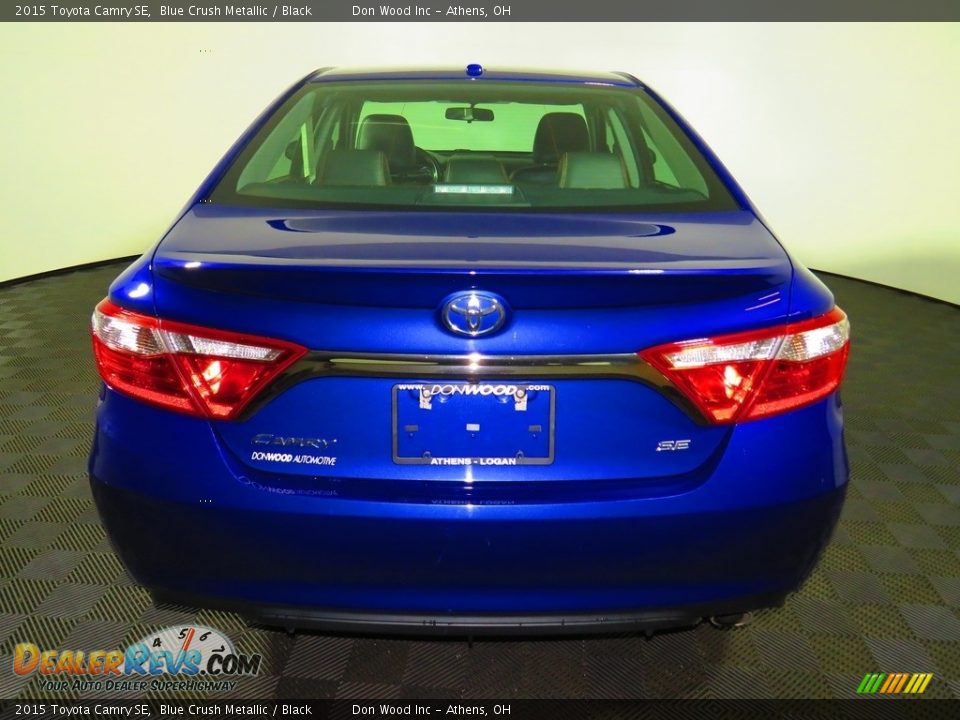 2015 Toyota Camry SE Blue Crush Metallic / Black Photo #12