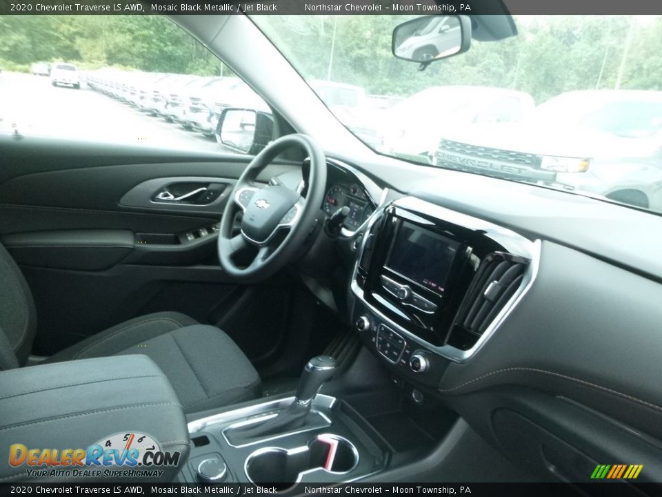 2020 Chevrolet Traverse LS AWD Mosaic Black Metallic / Jet Black Photo #11