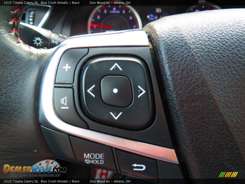 2015 Toyota Camry SE Blue Crush Metallic / Black Photo #32